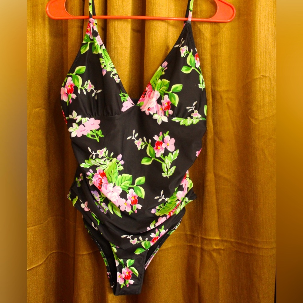 PHURRO Brand new One piece floral/black bathing suit size Large NWT